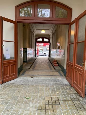Flat - 1 Free Parking Space At The Metro * Vienne