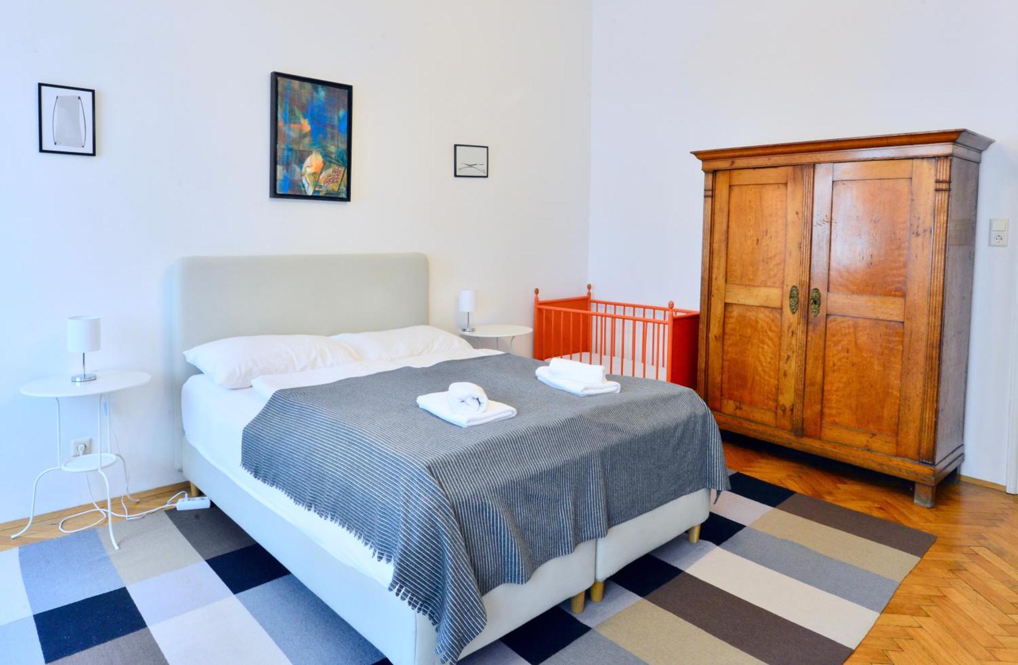 Appartement Flat - 1 Free Parking Space At The Metro *